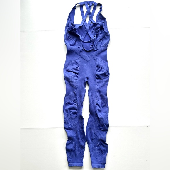 NWOT Free People Movement “The Class” Onesie. Blue. Size: M/L - Picture 3 of 12